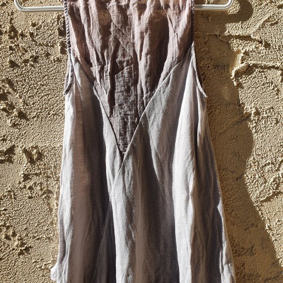 Silence and Noise Sheer Grey V Tank - Picture 3 of 4